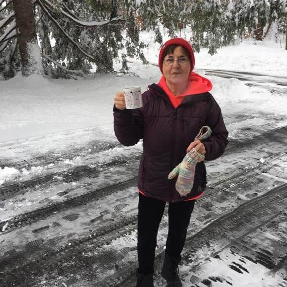 Meet your Posher, Cathy - Picture 1 of 1